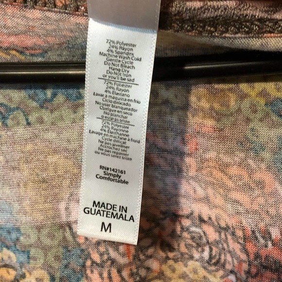 LuLaRoe Rose Stripe Perfect T Shirt, M - Picture 4 of 4